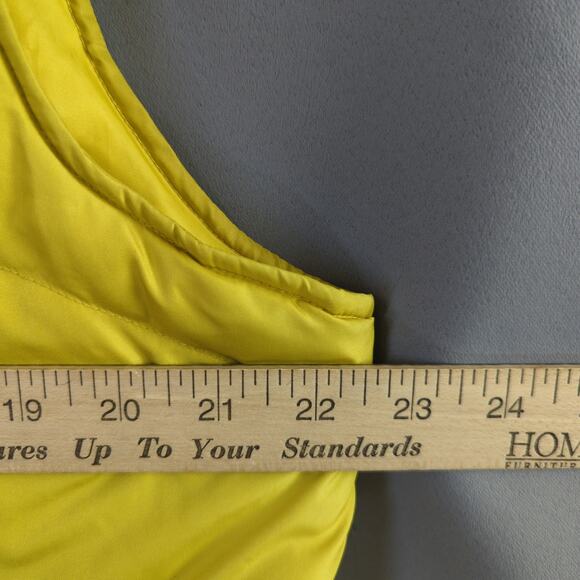 Lands End Down Puffer Vest Womens L Yellow Pockets Full Zip Outdoors - Picture 4 of 6